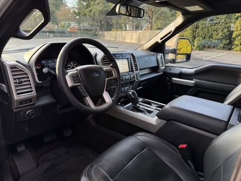 Used 2016 Ford F150 Lariat w/ Equipment Group 502A Luxury image 8