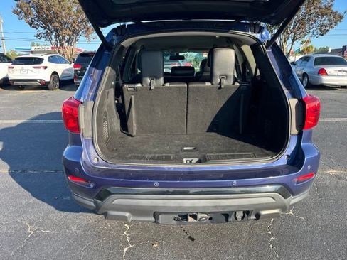 Used 2019 Nissan Pathfinder SL w/ Rock Creek Edition FWD image 35