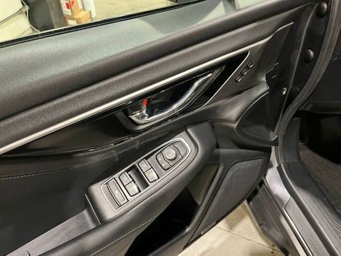 Used 2020 Subaru Outback Limited AWD/4WD image 19