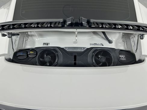 Certified 2025 Porsche 911 Carrera RWD image 29