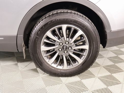 Used 2021 Lincoln Nautilus Reserve image 19