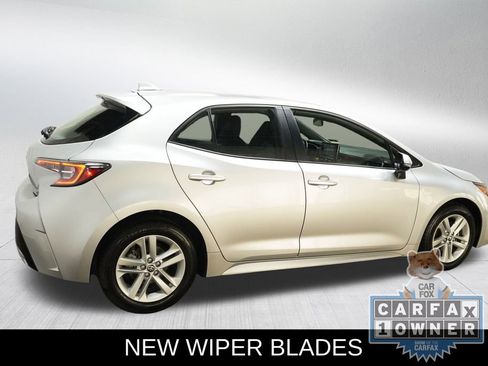 Used 2021 Toyota Corolla SE w/ SE Preferred Package image 7
