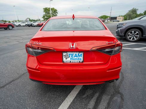 Used 2022 Honda Civic Sport image 5
