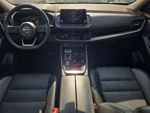 Certified 2023 Nissan Rogue SV w/ SV Premium B Package FWD image 13