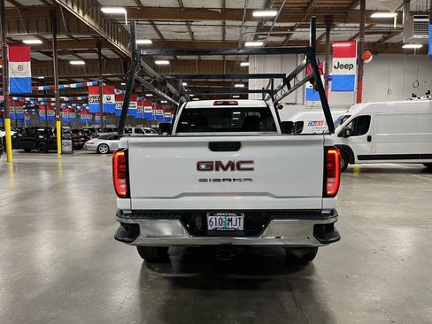 Used 2020 GMC Sierra 2500 2WD Regular Cab w/ Convenience Package image 4
