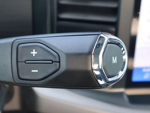 New 2025 Ford F150 XL w/ Equipment Group 103A High image 19