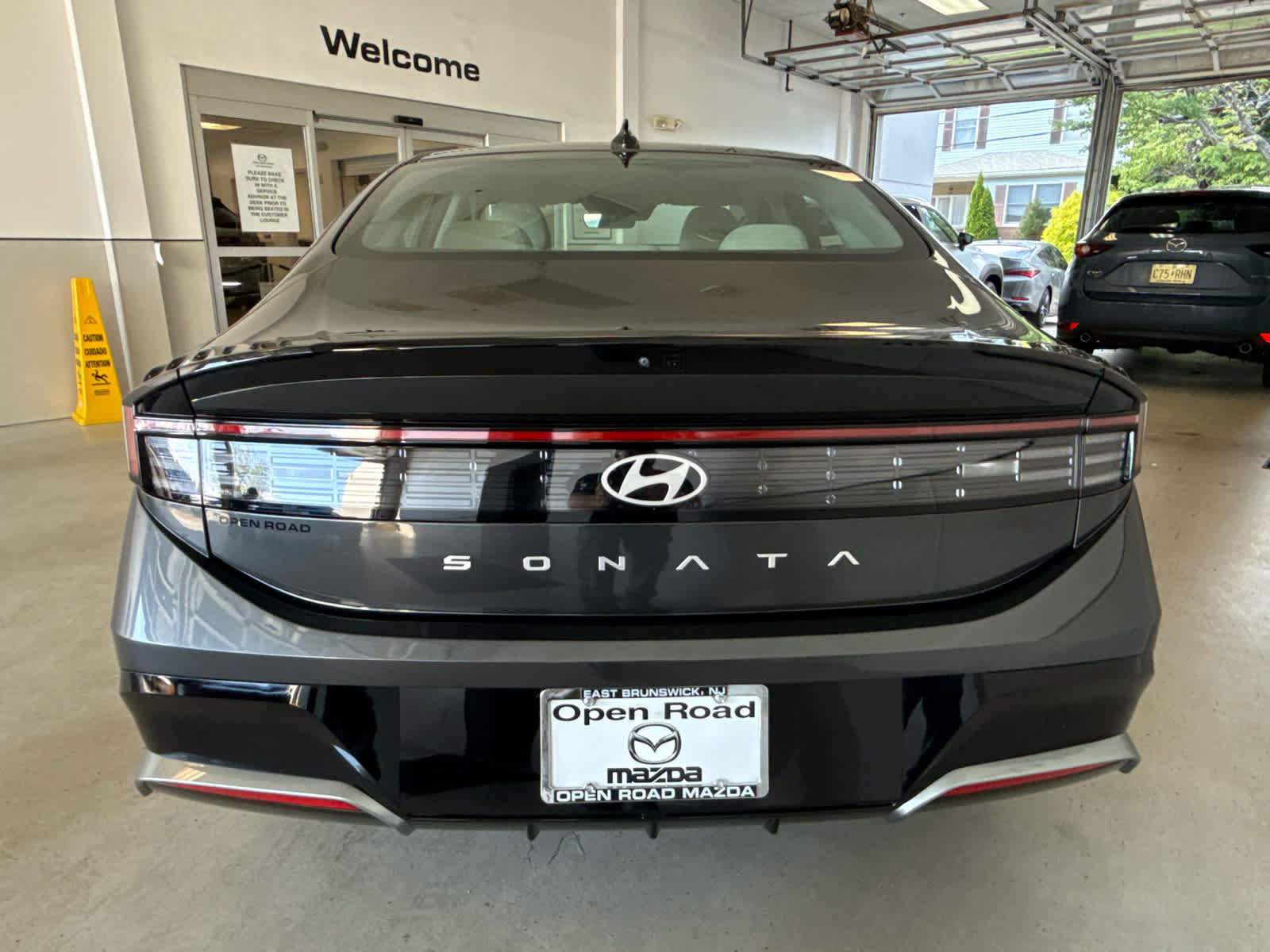 Used 2024 Hyundai Sonata SEL FWD image 6