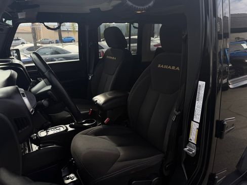 Used 2014 Jeep Wrangler Unlimited Sahara w/ Max Tow Package image 15