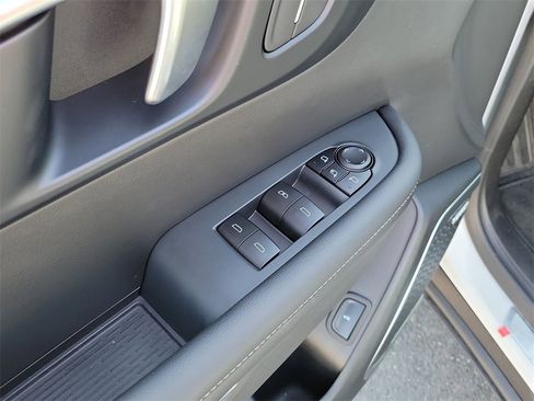 Used 2026 Buick Enclave Preferred image 22