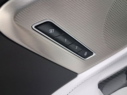 Used 2021 Chevrolet Corvette 3LT w/ Z51 Performance Package image 16