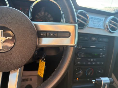 Used 2007 Ford Mustang GT RWD image 32