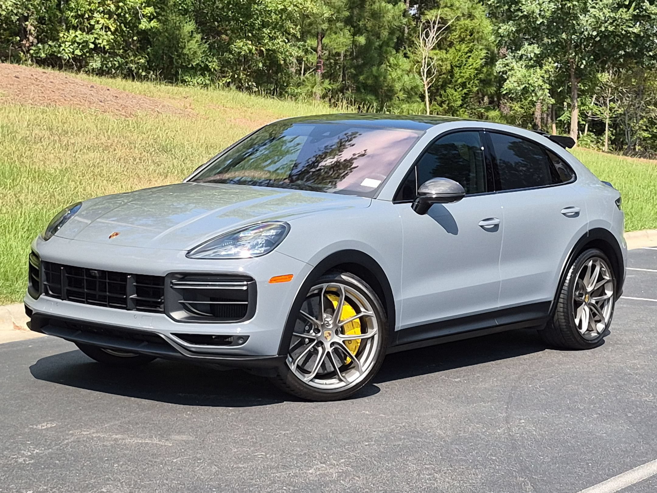 Certified 2023 Porsche Cayenne Turbo GT AWD/4WD image 1