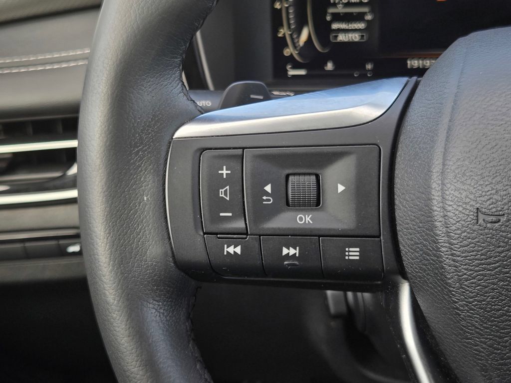 Used 2023 INFINITI QX60 Luxe w/ Cargo Package AWD/4WD image 25