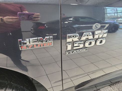 Used 2019 RAM 1500 Big Horn image 28