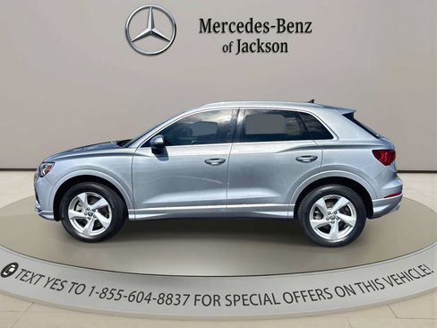 Used 2020 Audi Q3 2.0T Premium Plus w/ Premium Plus Package AWD/4WD image 5