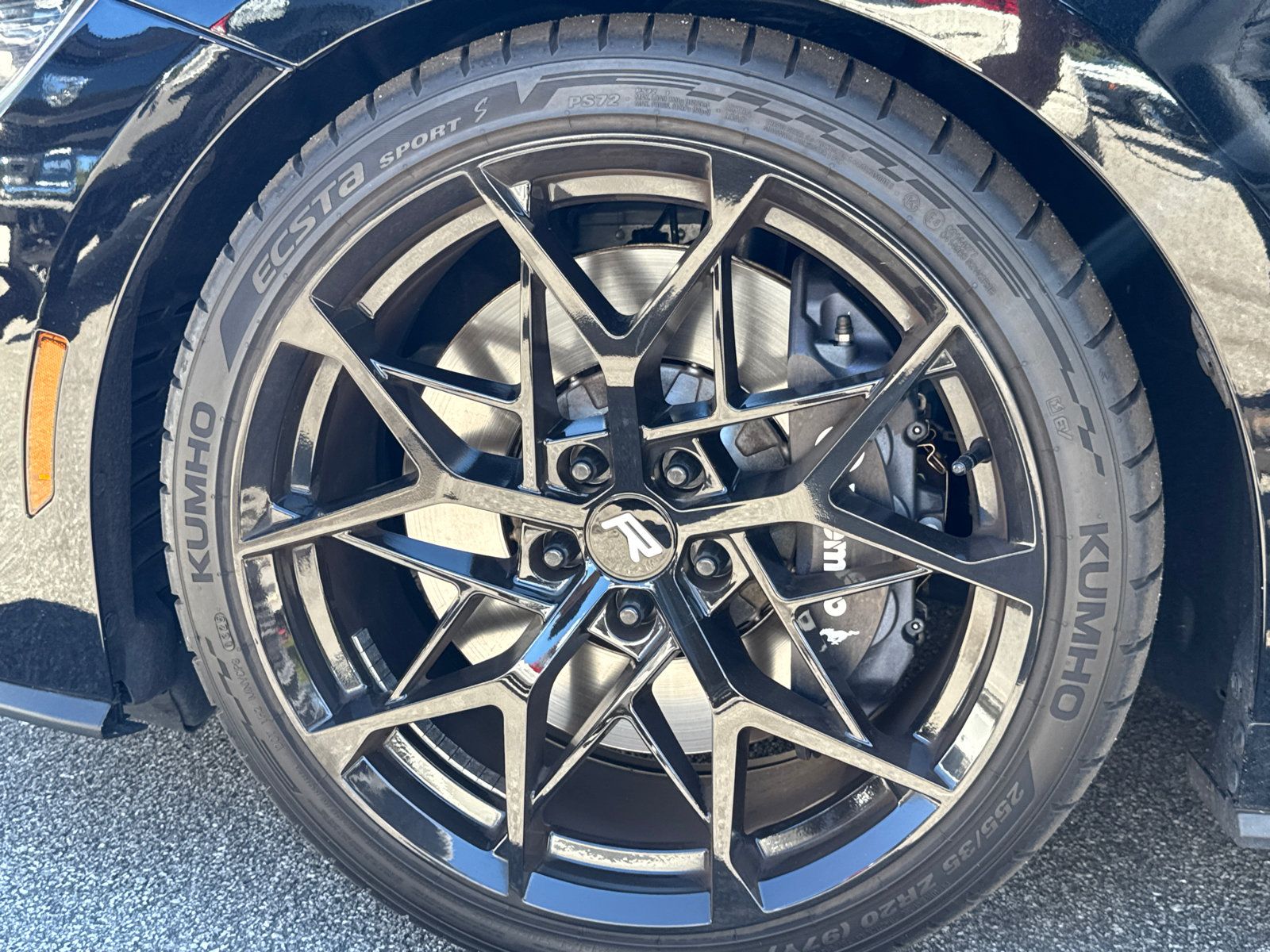 Used 2025 Ford Mustang Dark Horse RWD image 12