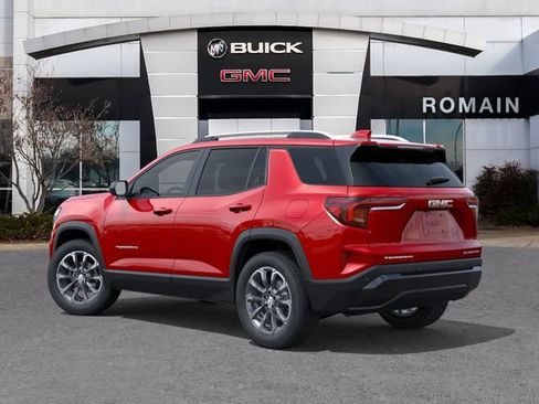 New 2027 GMC Terrain Elevation w/ Elevation Premium Package FWD image 3