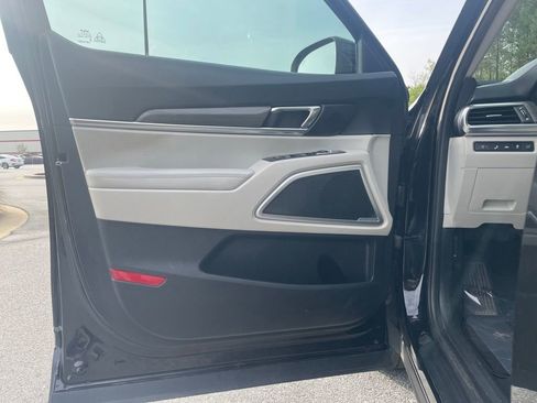 Used 2022 Kia Telluride EX image 10