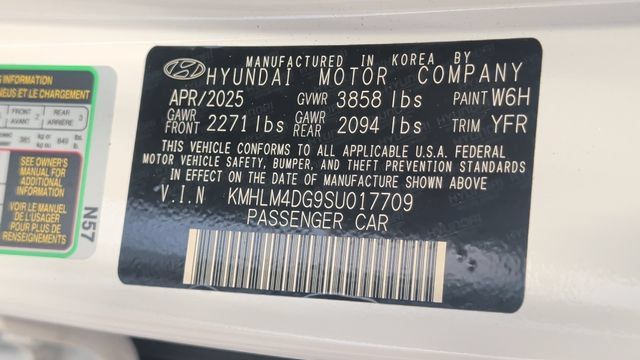 Certified 2025 Hyundai Elantra Sport FWD image 28