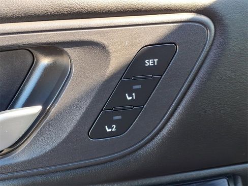 Certified 2023 Nissan Rogue SL w/ SL Premium Package image 15