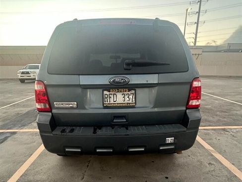 Used 2010 Ford Escape XLT FWD image 4