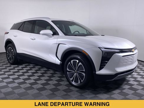 Certified 2024 Chevrolet Blazer EV LT AWD/4WD image 19