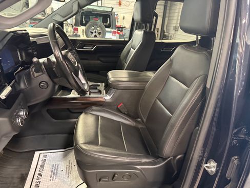 Used 2023 GMC Sierra 1500 SLT w/ SLT Premium Package AWD/4WD image 45
