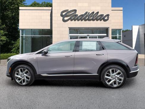 New 2026 Cadillac Optiq Luxury 1 AWD/4WD image 17