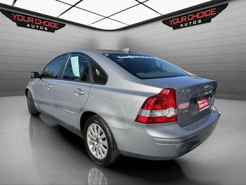 Used 2005 Volvo S40 2.4i image 3