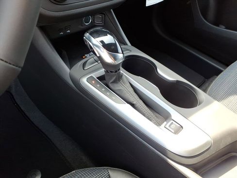 New 2026 Buick Envista Preferred image 16