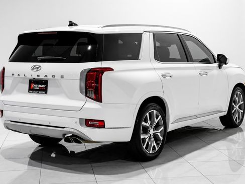 Used 2021 Hyundai Palisade Limited image 4