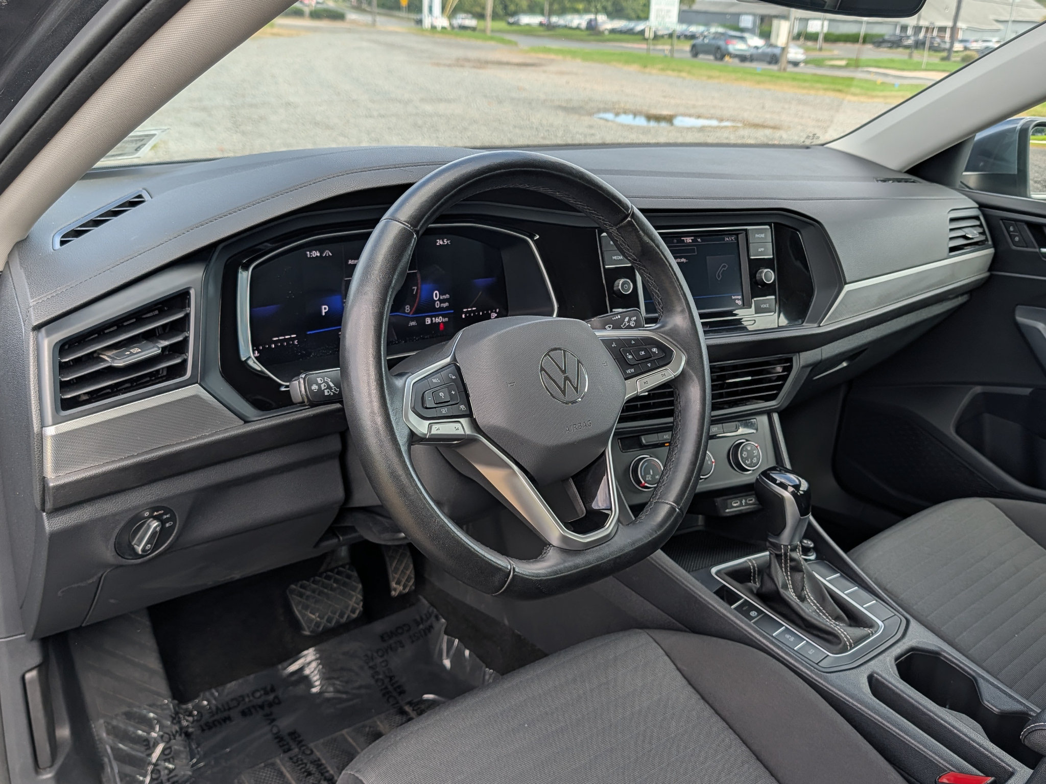 Used 2024 Volkswagen Jetta S FWD image 18