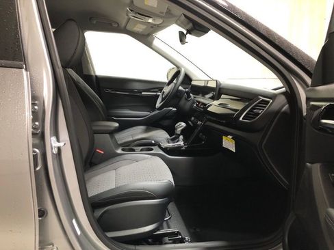 New 2026 Kia Seltos S AWD/4WD image 12