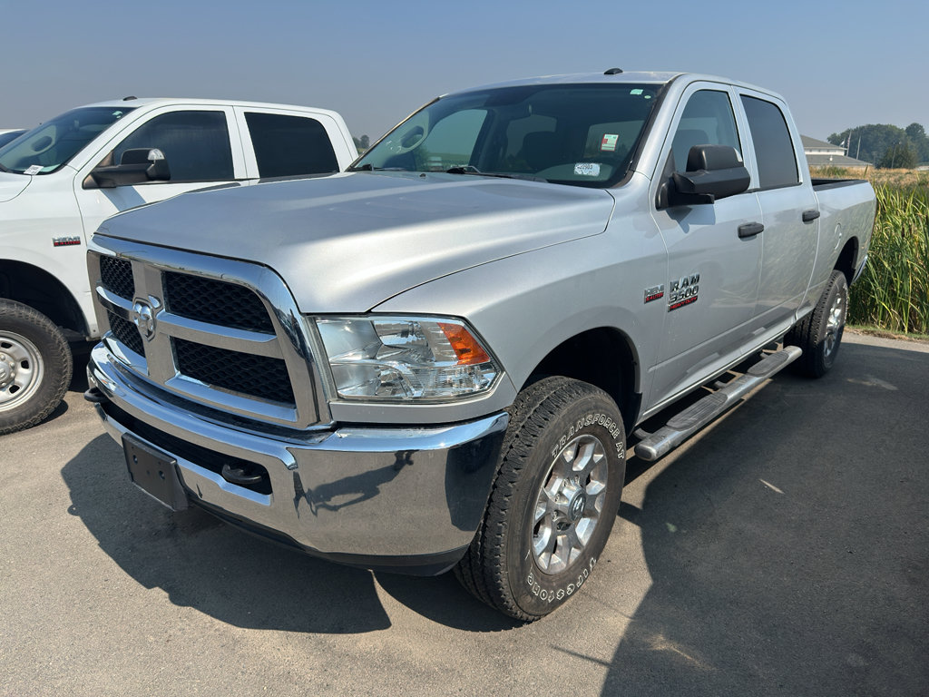 Used 2018 RAM 3500 Tradesman w/ Chrome Appearance Group AWD/4WD image 1