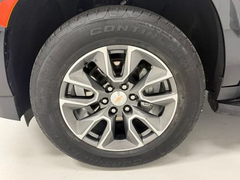 Certified 2024 Chevrolet Tahoe LT w/ LT Signature Package AWD/4WD image 19