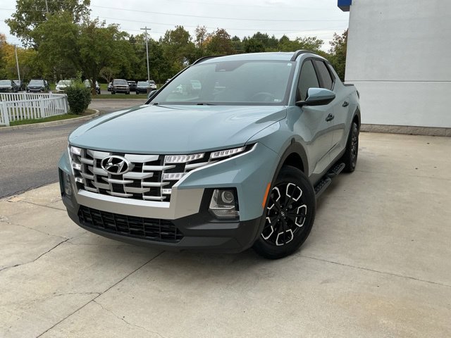 Used 2023 Hyundai Santa Cruz SEL w/ Activity Package AWD/4WD image 3