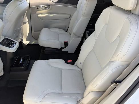 Certified 2023 Volvo XC90 B6 Ultimate AWD/4WD image 18