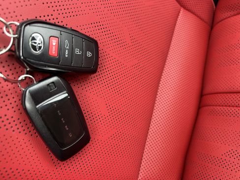 Used 2025 Toyota Camry XSE image 20