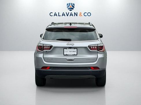 Used 2024 Jeep Compass Limited AWD/4WD image 6