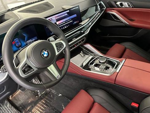 Used 2025 BMW X6 xDrive40i image 9