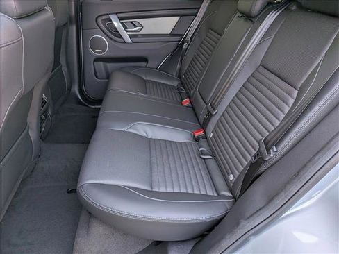 New 2026 Land Rover Discovery Sport Landmark AWD/4WD image 15