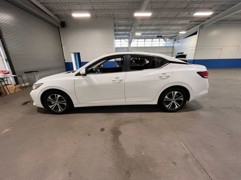 Used 2022 Nissan Sentra SV image 6