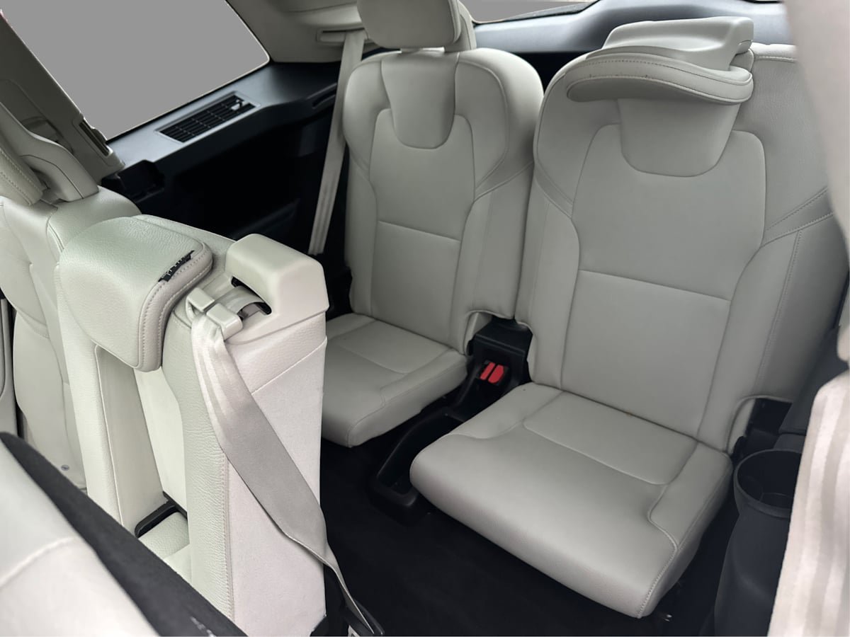 Used 2020 Volvo XC90 T6 Momentum w/ Protection Package Premier AWD/4WD image 55