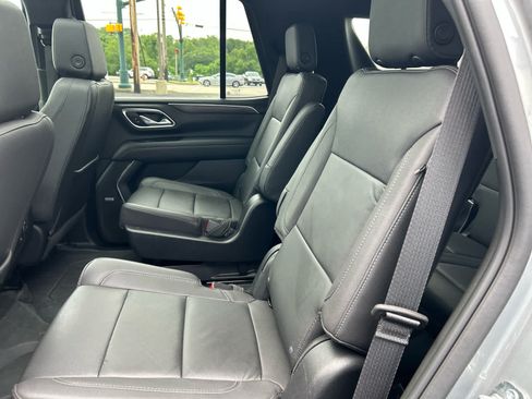 Used 2023 Chevrolet Tahoe Z71 w/ Luxury Package AWD/4WD image 23