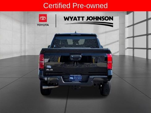 Used 2025 Toyota Tacoma SR5 AWD/4WD image 4