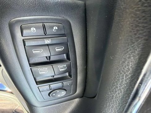 Used 2016 Jeep Grand Cherokee Limited w/ Luxury Group II AWD/4WD image 8