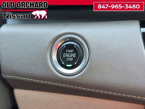 Used 2022 Cadillac Escalade Sport Platinum w/ LPO, ONYX Package image 20