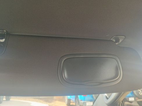 New 2025 Chrysler Pacifica Select image 39