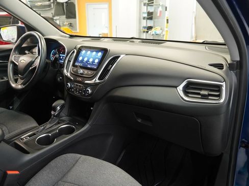 Used 2022 Chevrolet Equinox LT FWD image 38