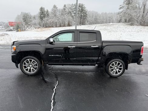 Used 2022 GMC Canyon Denali image 14
